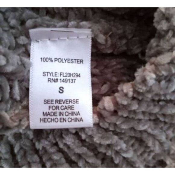 HYFVE SAGE GREEN OFF-THE-SHOULDER FRINGE SWEATER SZ.S EUC. - Picture 8 of 9